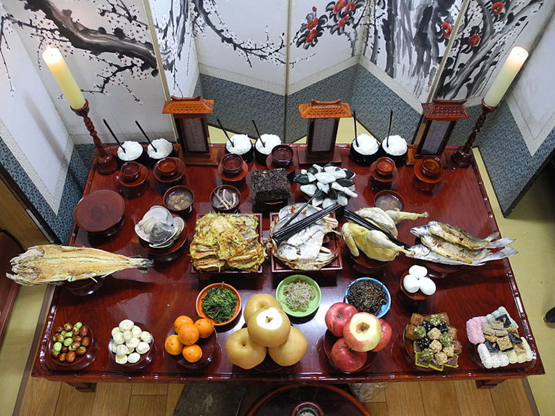 chuseok-altar