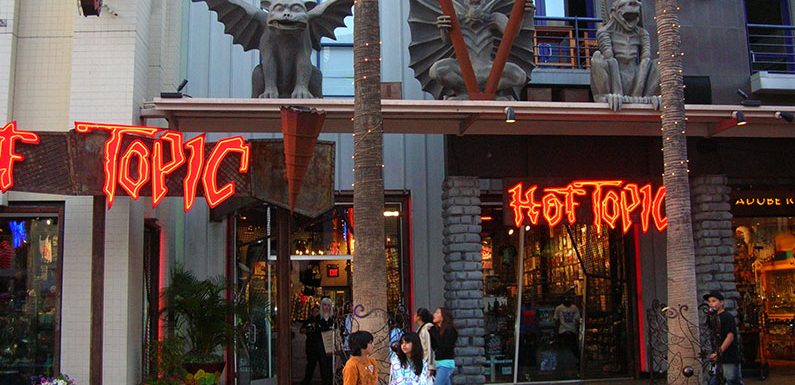 Hot Topic bietet nun offizielles KPOP Merchandise an