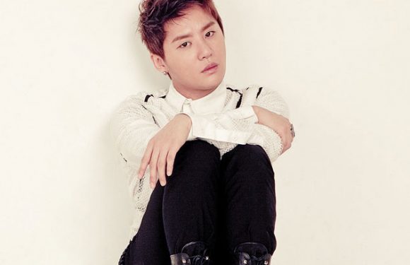 Kim Junsu wird in Kürze ein Onlinekonzert abhalten