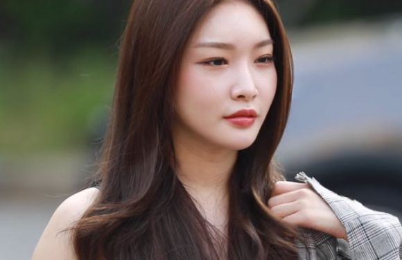 Chung Ha teased eine Pre-Release Single an