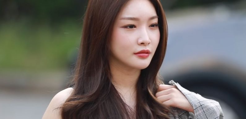 Chung Ha teased eine Pre-Release Single an