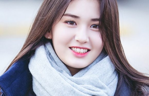 JEON SOMI veröffentlicht ihr Debüt-Album „XOXO“