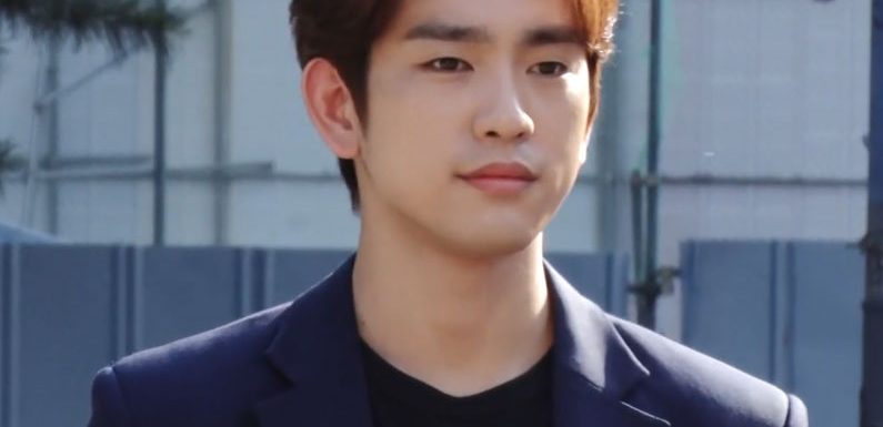 Park Jinyoung nimmt womöglich bald eine neue Rolle an