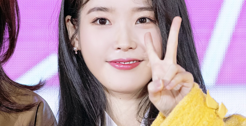 IU