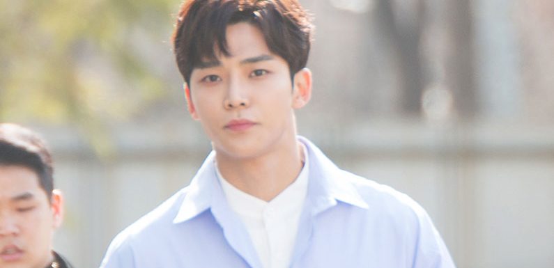 FNC Entertainment klärt über Impfstatus von SF9’s Rowoon auf