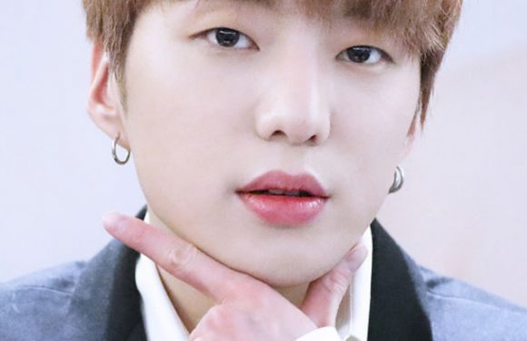 Shortnews: „PAGE“ ist der erste Solorelease von WINNER’s Kang Seungyoon, der mehr als 100.000 Verkäufe auf Hanteo verzeichnet