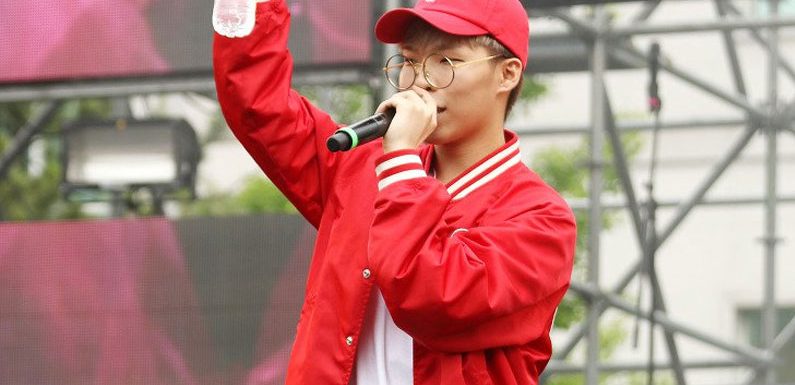 AKMU’s Chanhyuk hat sich ein Haus gekauft