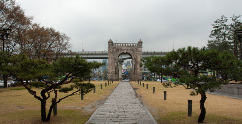 Independence-Gate