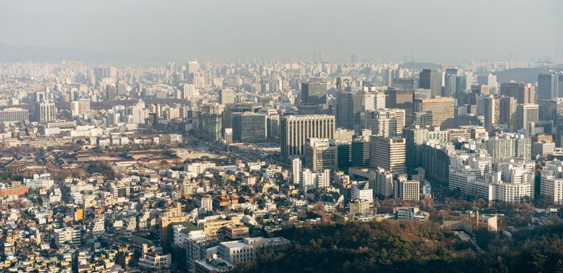 Deckenteil des neuen The Hyundai Kaufhauses in Seoul ist eingestürzt