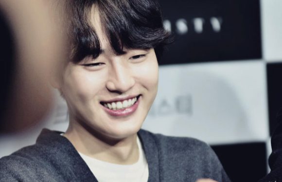 Shortnews: Der Schauspieler Yang Sejong hat bei Blossom Entertainment einen Exklusivvertrag unterschrieben