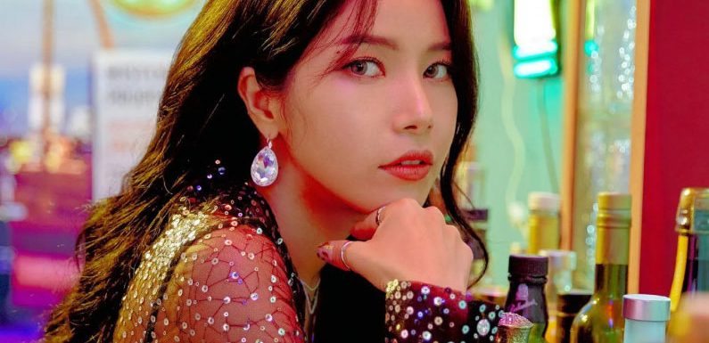 MAMAMOOs Solar hat ein Solocomeback angekündigt