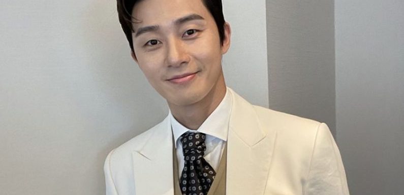 Park Seojoon wurde positiv auf Covid-19 getestet