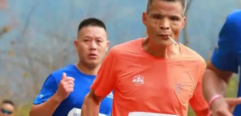 Uncle Chen: Der Kettenrauchende Marathonläufer aus China