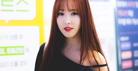 GFriend’s Yuju hat sich den Finger gebrochen